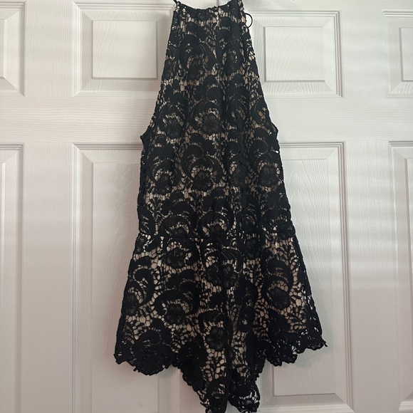 Winston white black lace romper - Picture 4 of 7